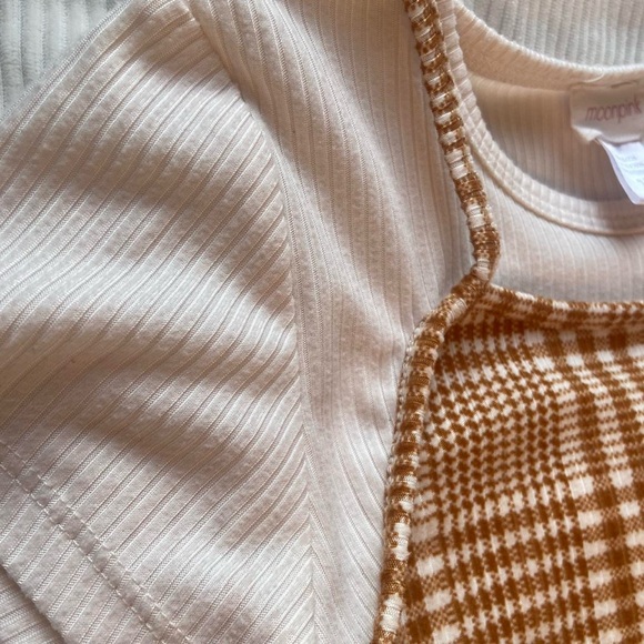 Size 7/8 - Picture 3 of 3